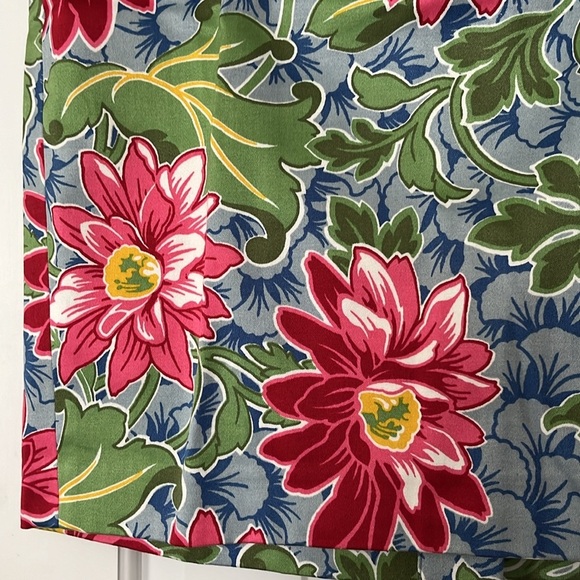 Talbots Petite• Women’s Floral Pencil Skirt, Size 10P, EUC - Picture 3 of 12